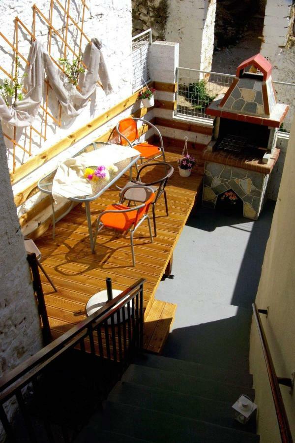 Eveline House Apartment