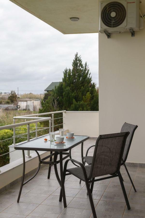 Coral Sea Apartment