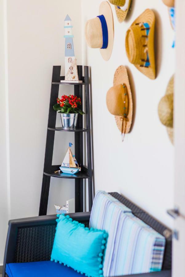 Apartment Sea Breeze Experience *