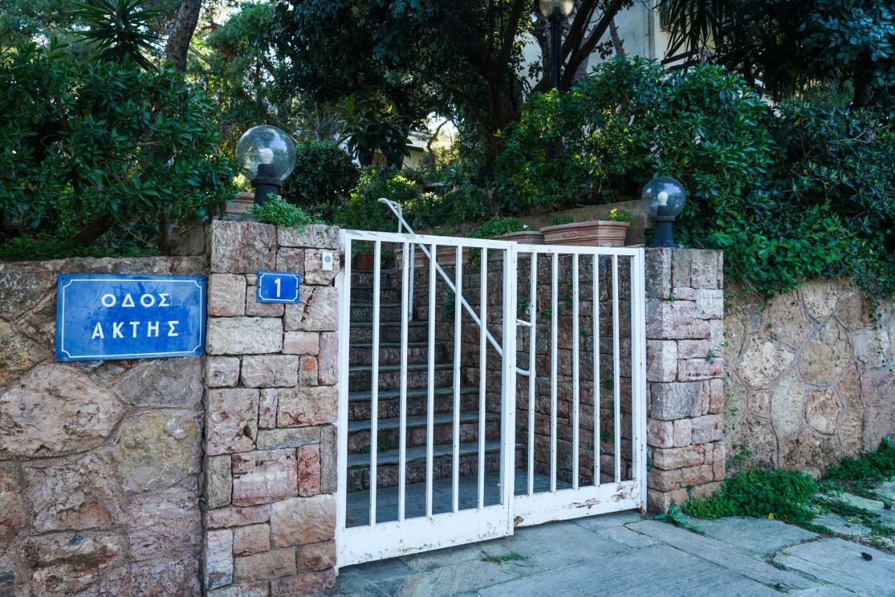 Secret Aktis By Blupine * Athens