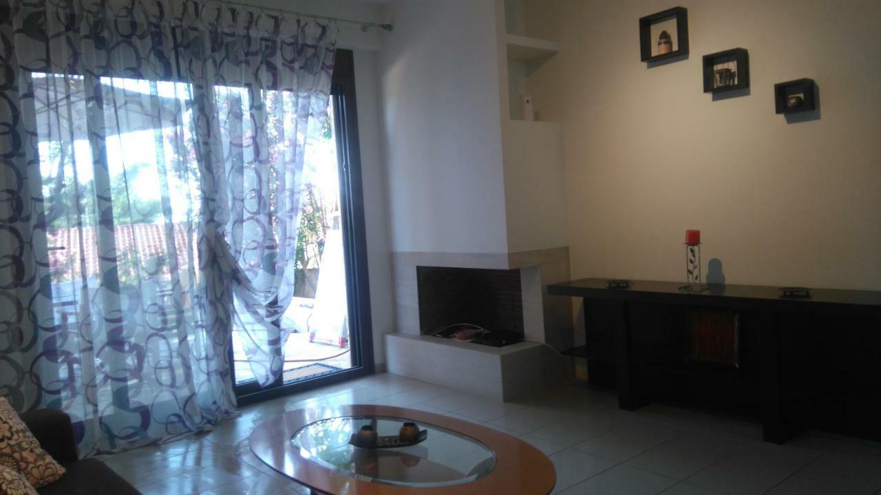 Maisonette Close To The *