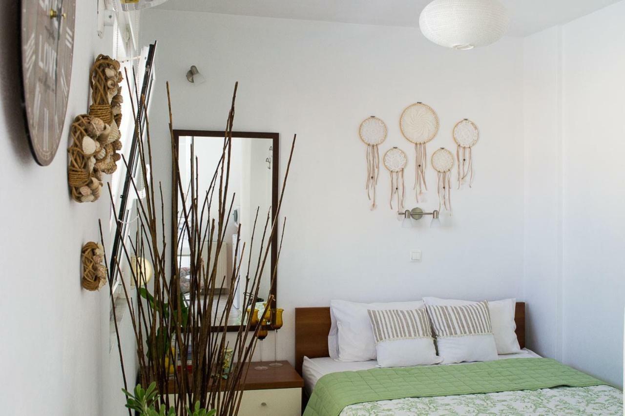 Guest house Inspiration Guestroom With Amazing Roof Garden Athens