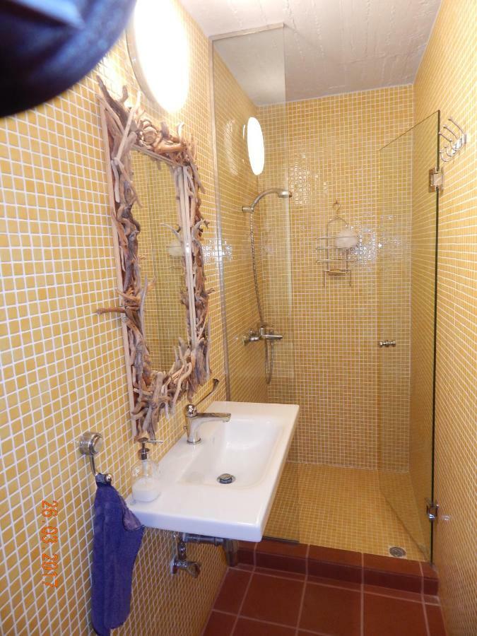 Holiday home With Swimming Pool And Tennis/basketball Court Theologos (Phthiotis)