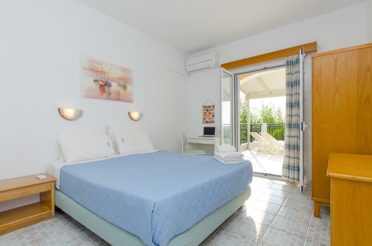 Natural Blue Apartment *