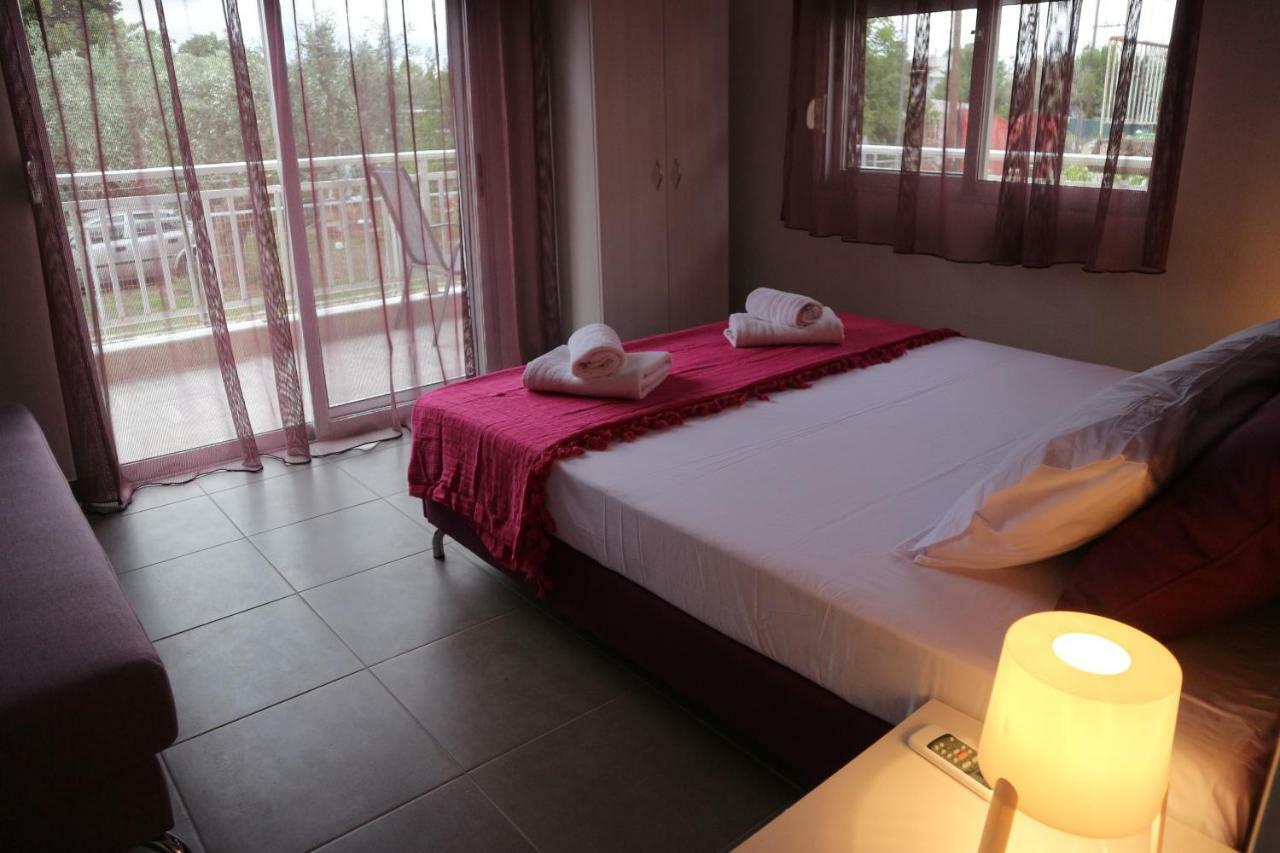 Apartment Chelona Nea Plagia