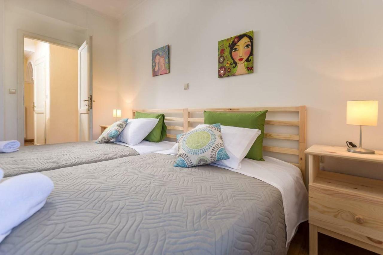 Spacious Maisonette - Roof View Of Corfu Port Holiday home Mantouki