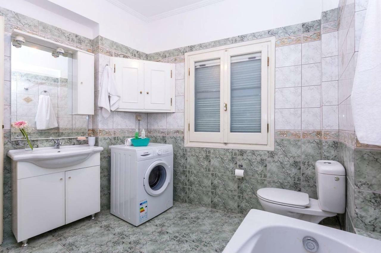 Holiday home Spacious Maisonette - Roof View Of Corfu Port *