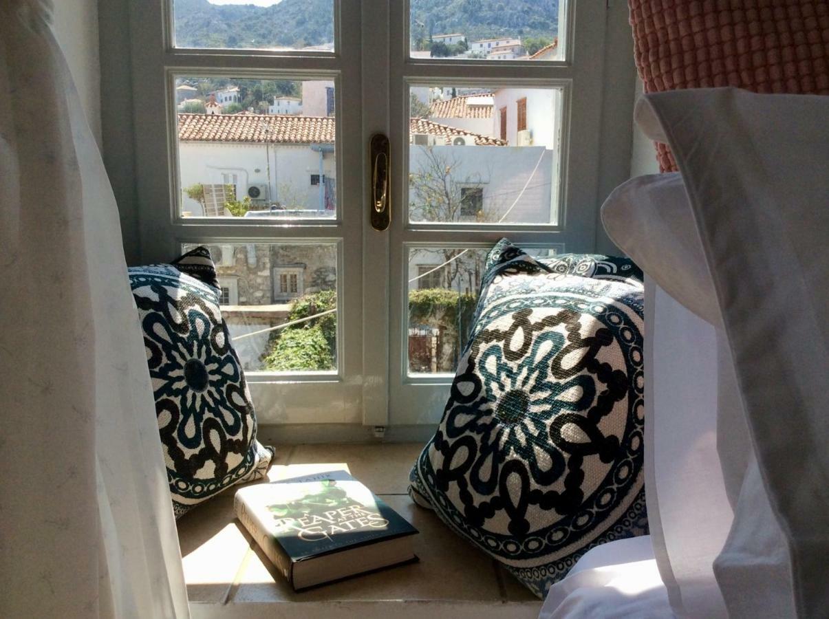 Astraea Apartment Hydra (Saronic Islands)