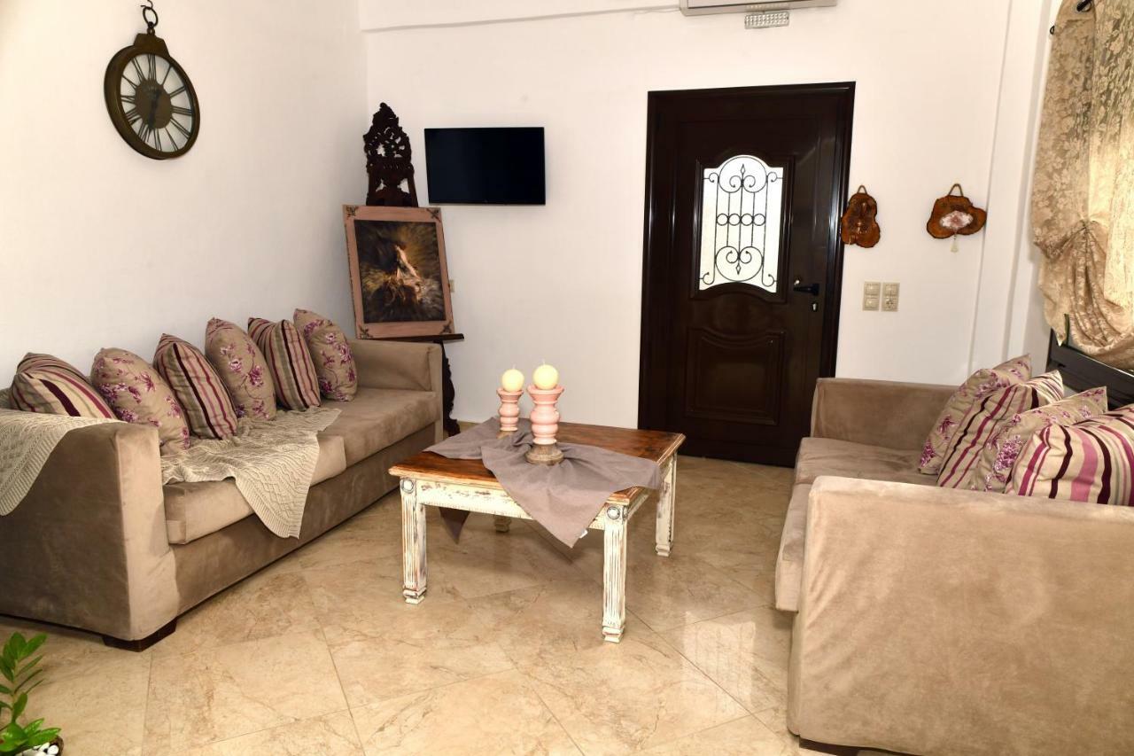Bella Vista Apartment *