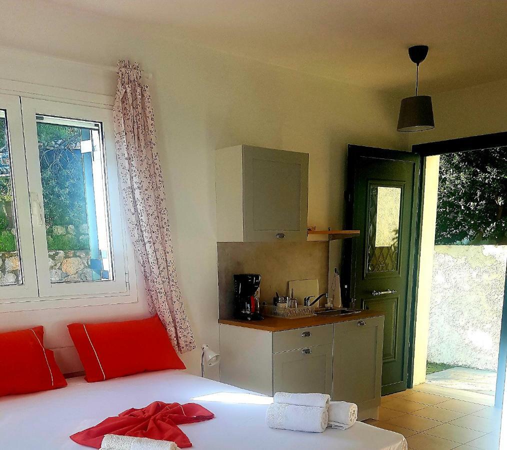 Elaia Country Living Holiday home *