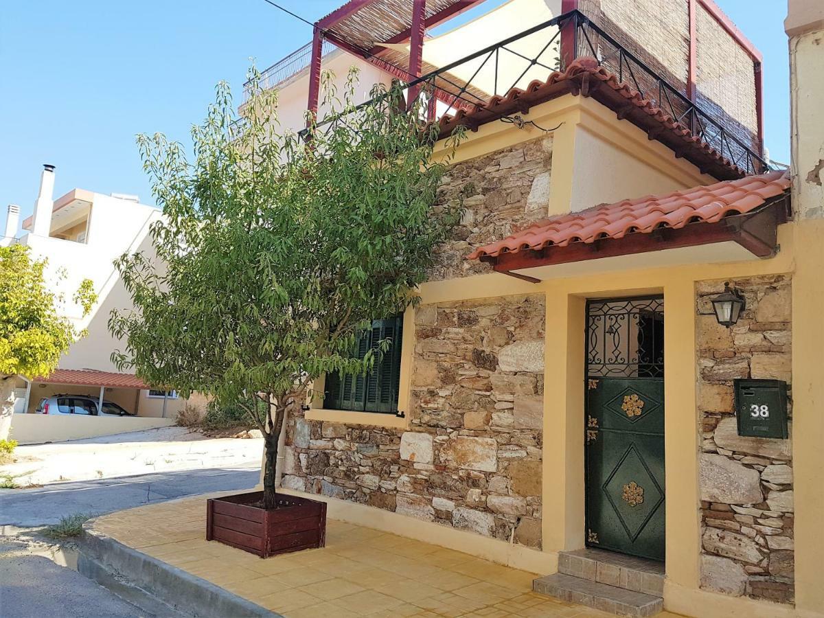 Nadia's Traditional Stone House Holiday home Lavrion