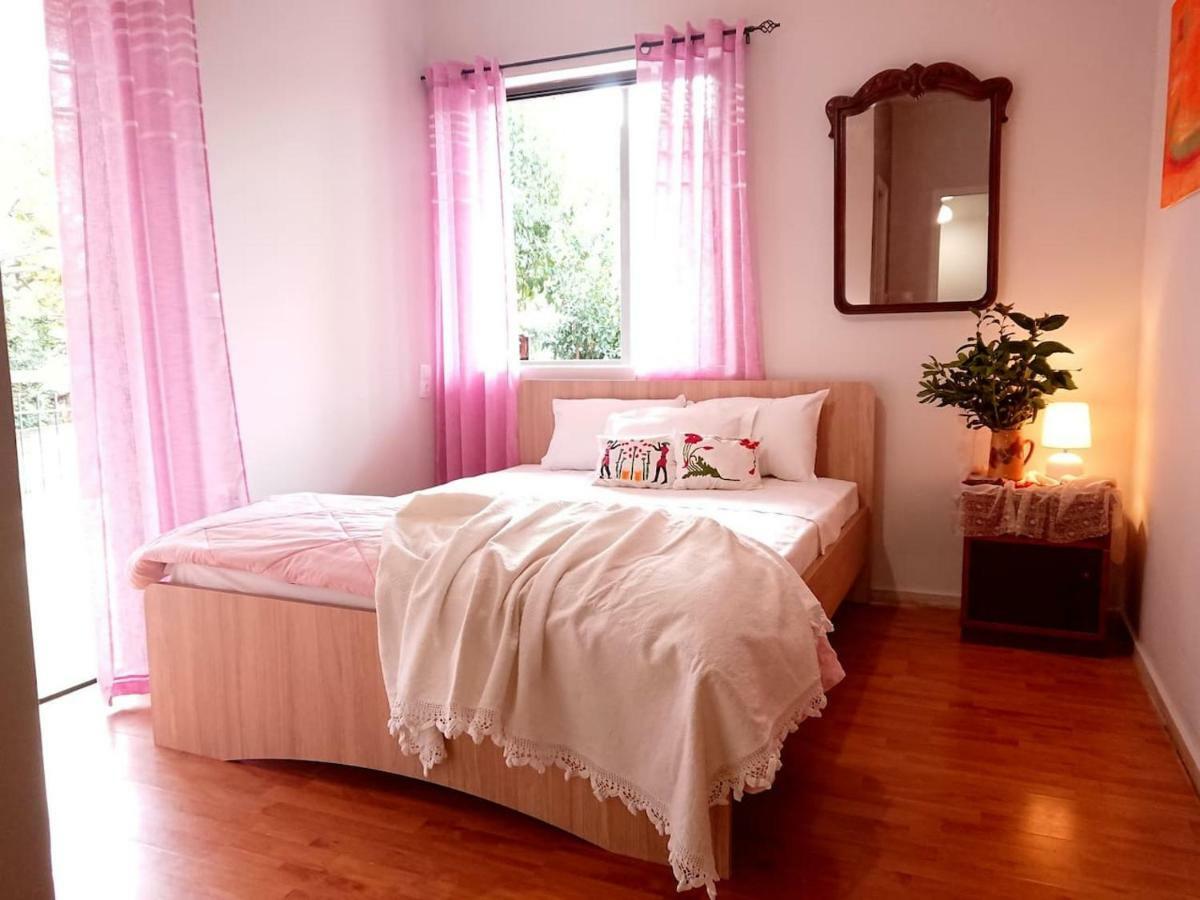 Apartment Patra's Sea Front *