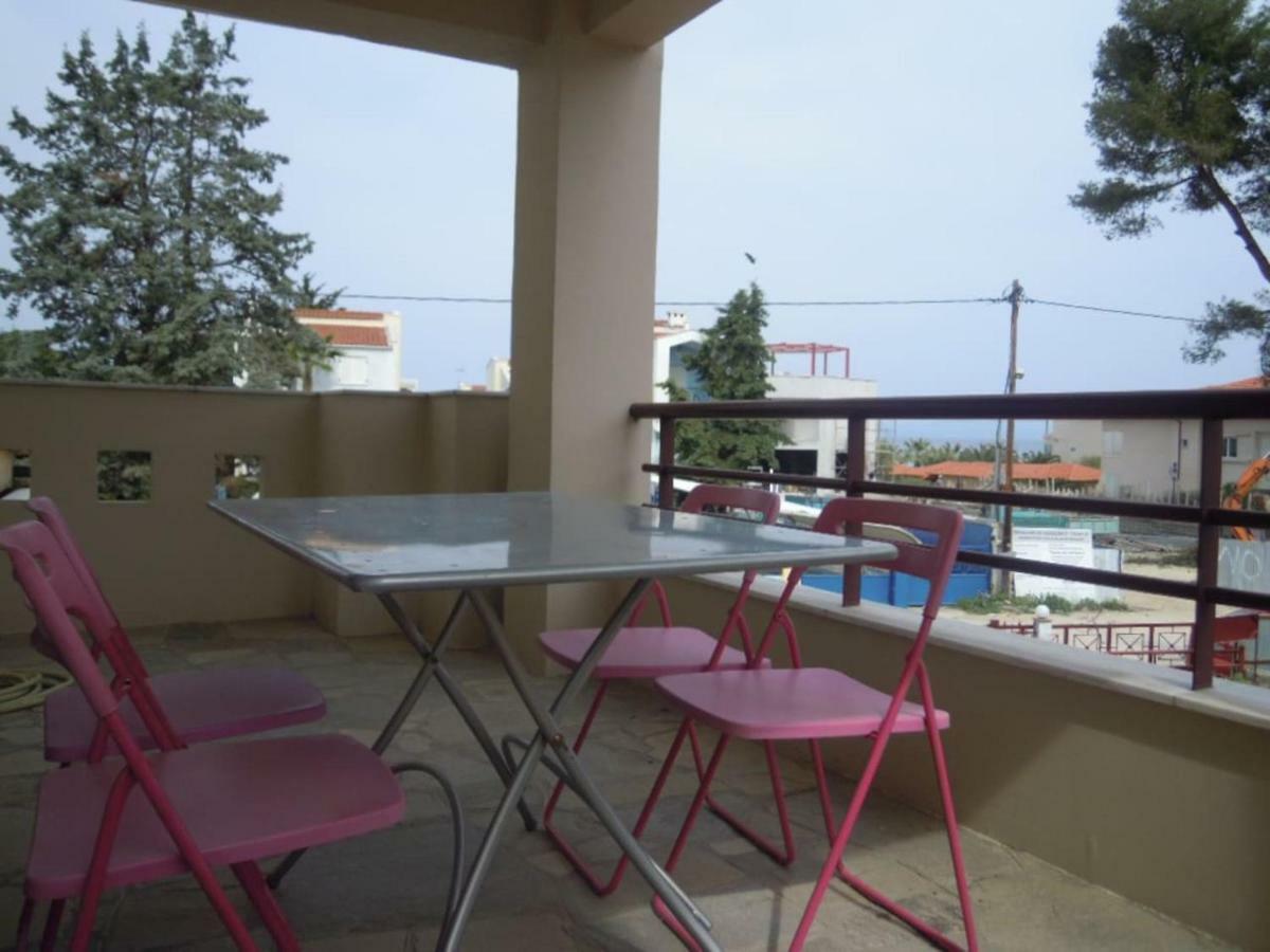 Hanioti Home