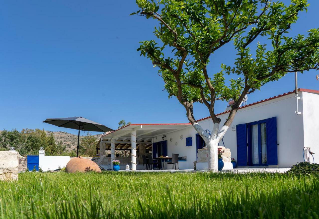 Blue Paradise * Marathi (Crete)