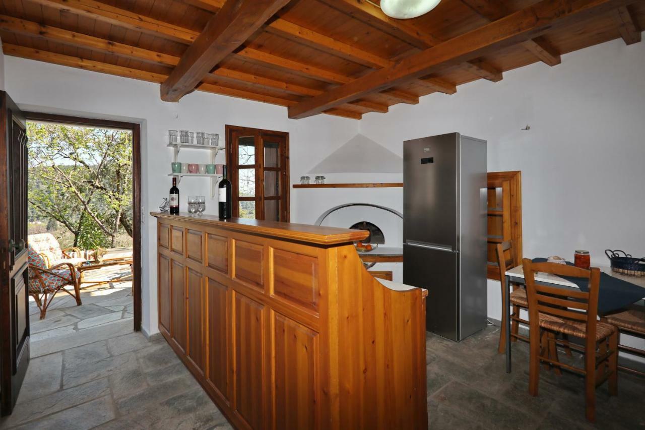 Holiday home Alikias