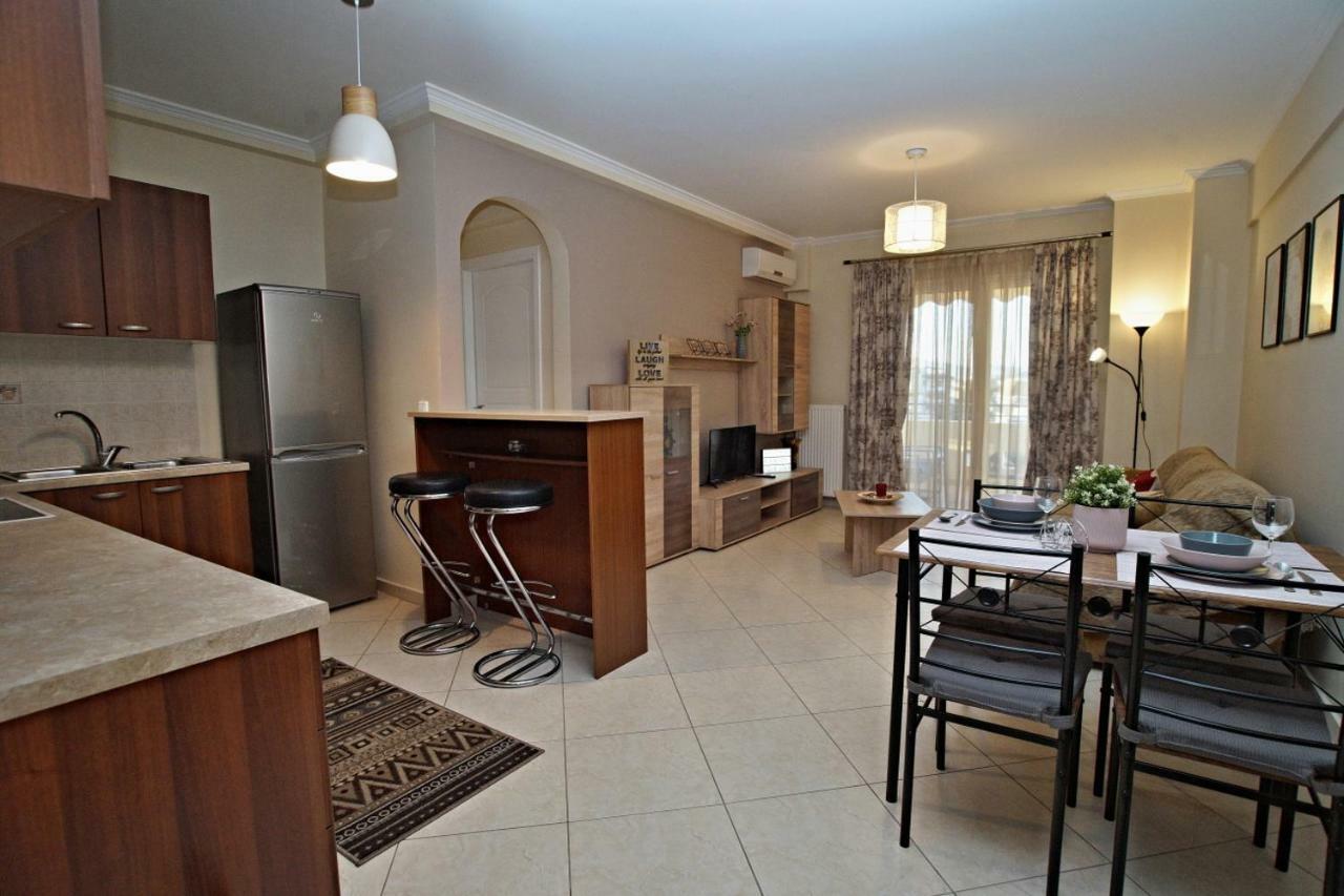 Apartment Charming Near Center And The Sea Athens