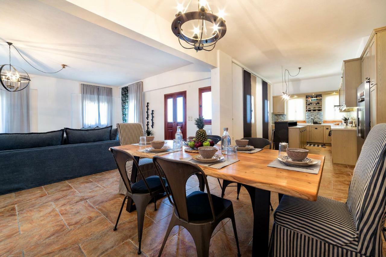 Sun Smiles In Naousa, Paros Holiday home *