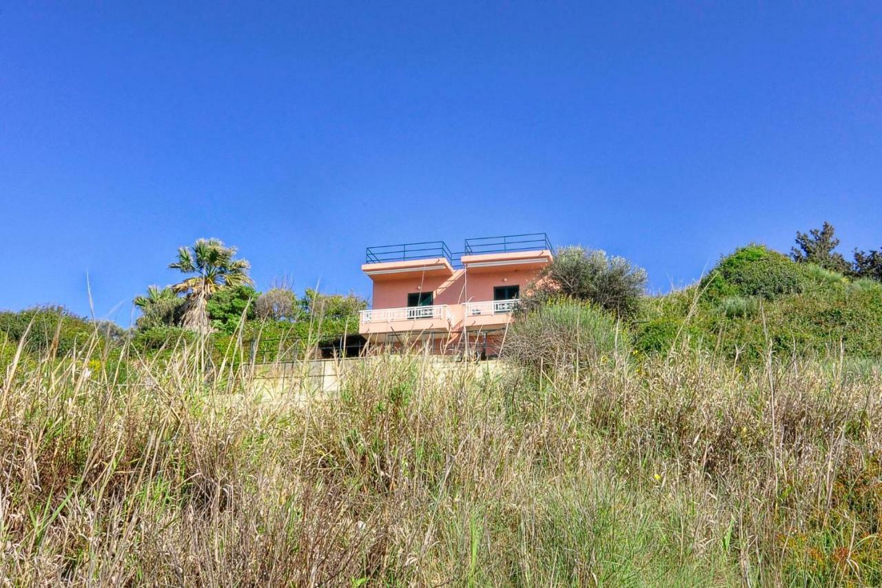 Sunset House Holiday home *