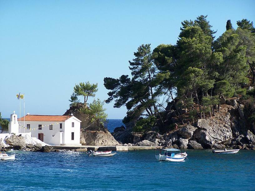 Altanahouse Parga