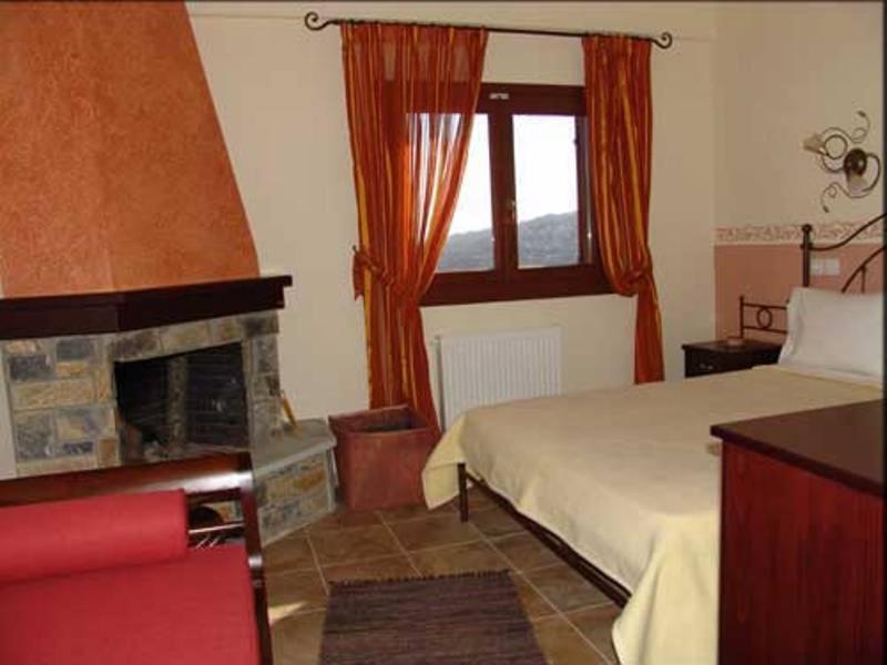 Erotas Hotel Agios Dimitrios (Magnesia)