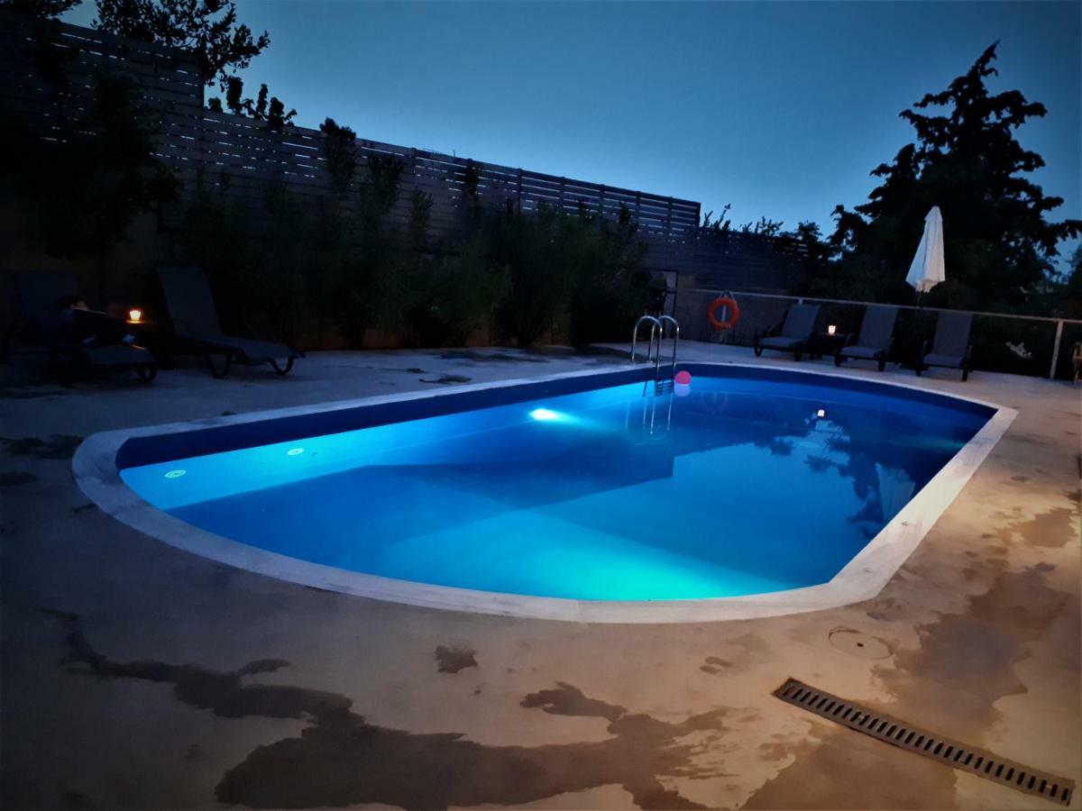 Villa Seaside With Spectacular Sea View *