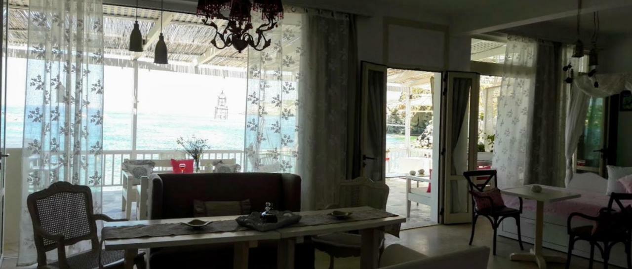 Bloom By The Sea (adults Only) Holiday home
