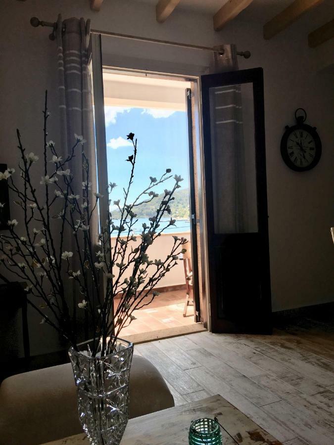 Petridi Maria & * Skala (Patmos)