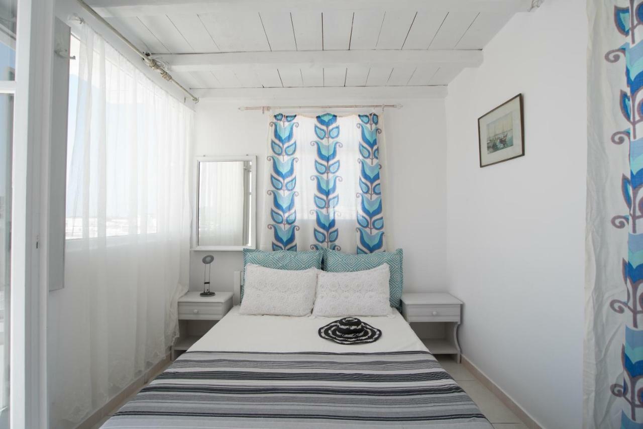 Homebase * Parikia (Paros)