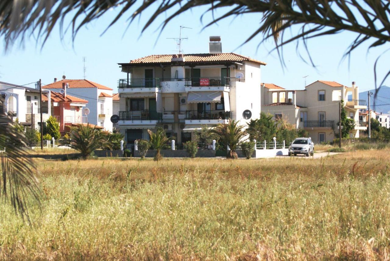 Oxana House Nea Moudania