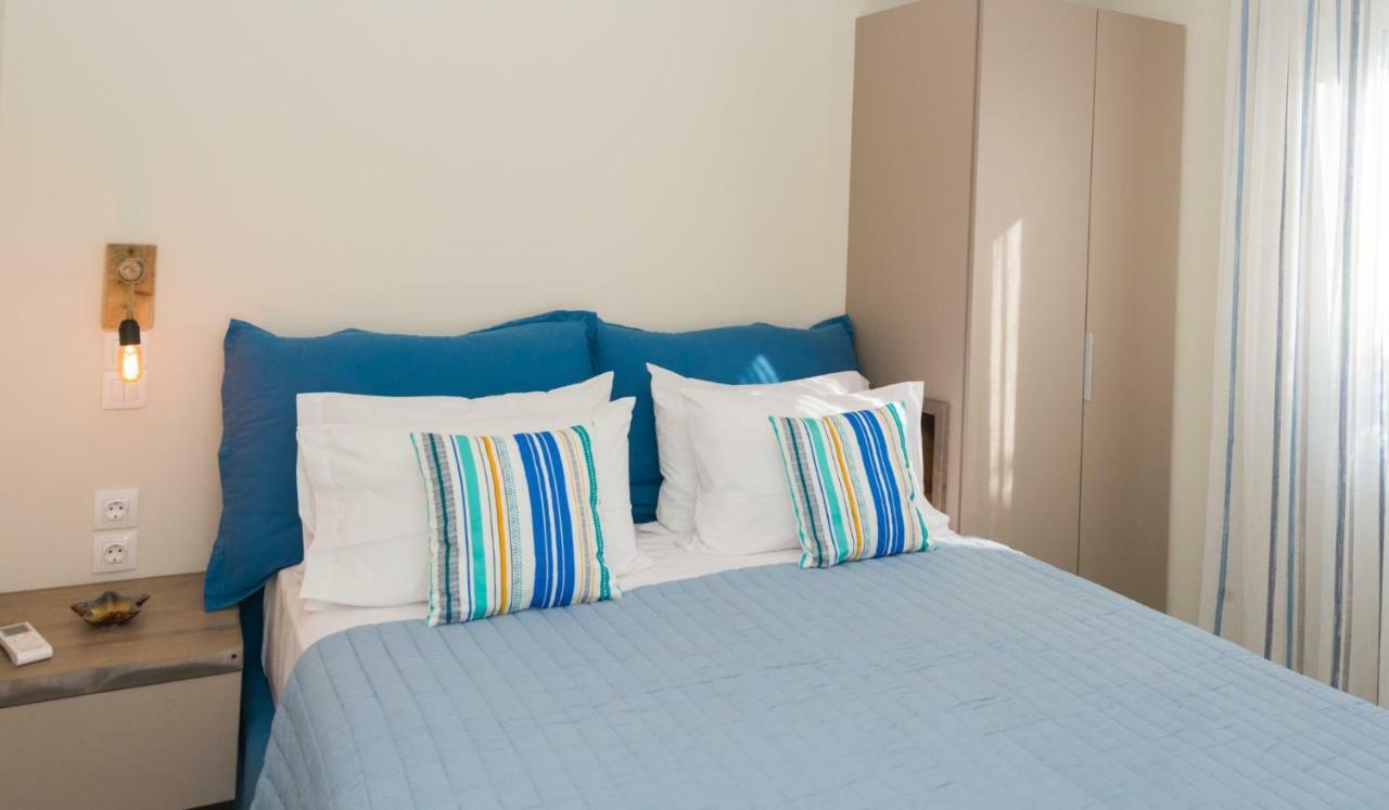 Apartment T'adelfia *