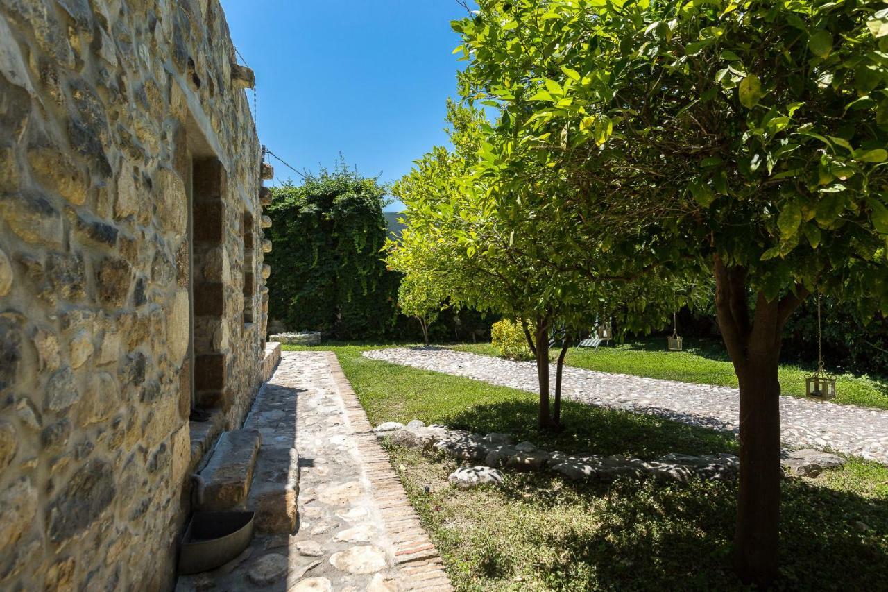 Muazzo Creta Stone House, Nature Escape With Pool, By Thinkvilla * Pigi (Crete)