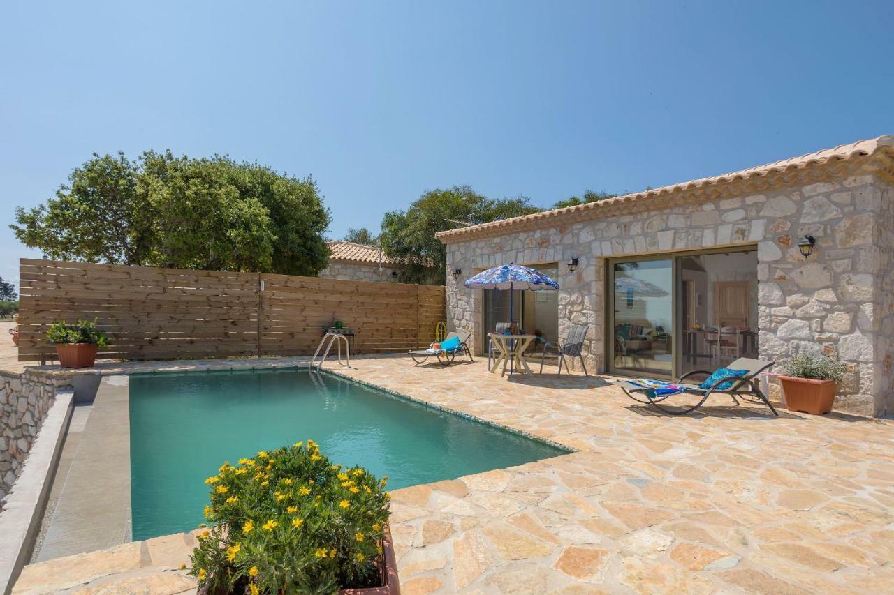 David's - Private Pool & Scenic Surroundings Villa