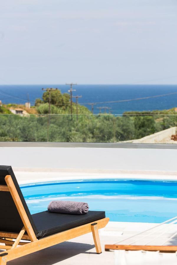 Nikiforos Villa, Coastal Retreat, By Thinkvilla Villa *