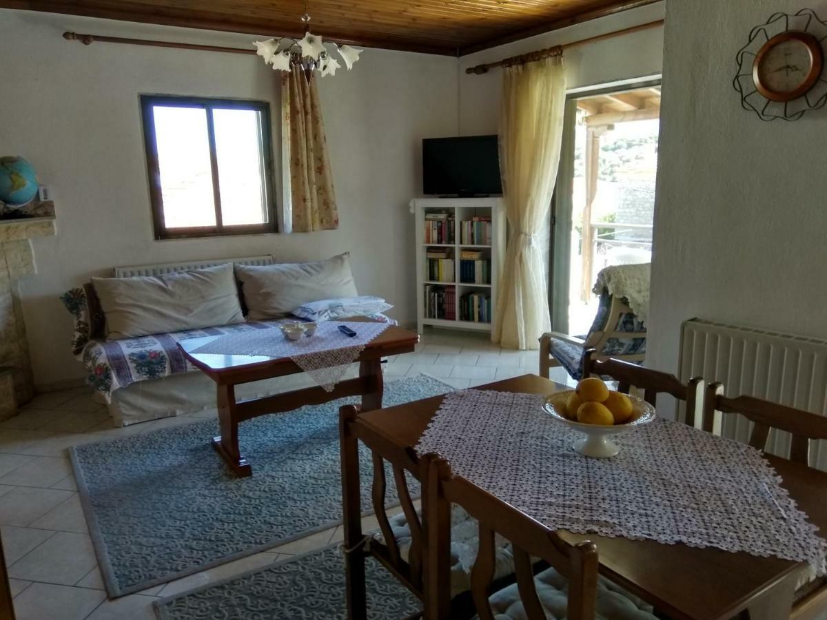 Apartment Papapoulios *