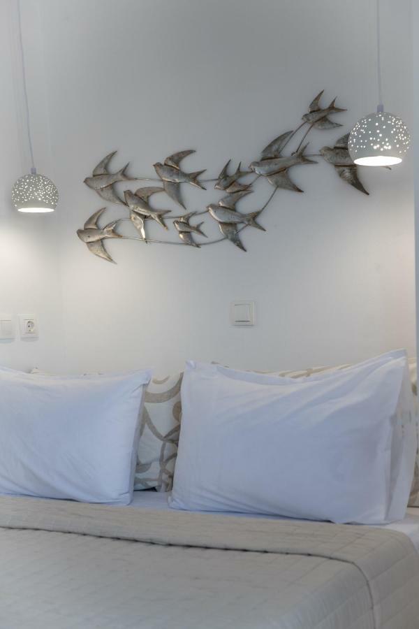 E & E Kamari (Santorini)