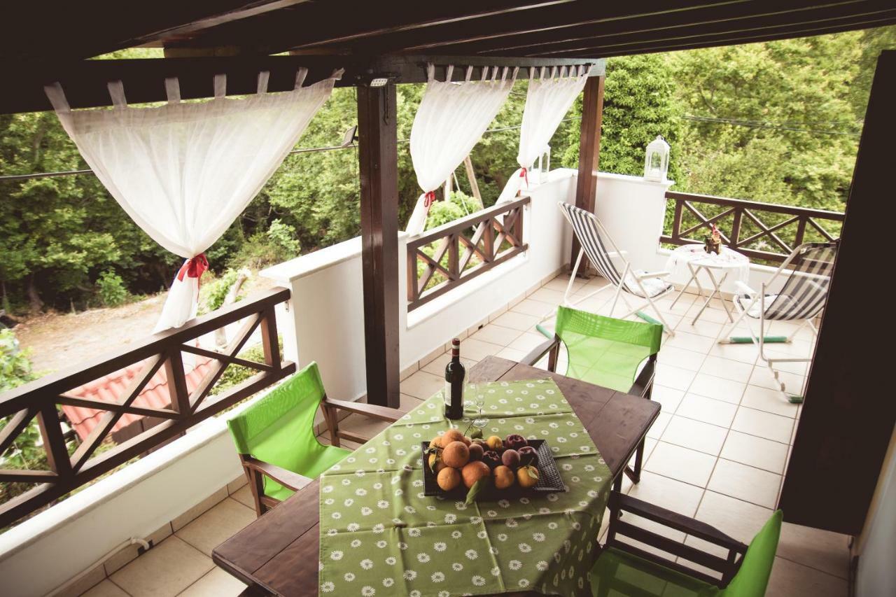 Kalogirou Stone House Apartment Limnionas (Central Greece)