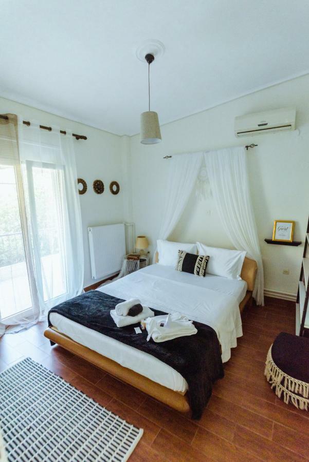 Akadimia Luxury Villa Mytilene