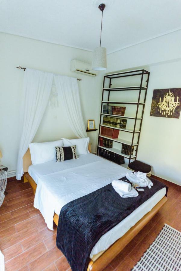 Akadimia Luxury *
