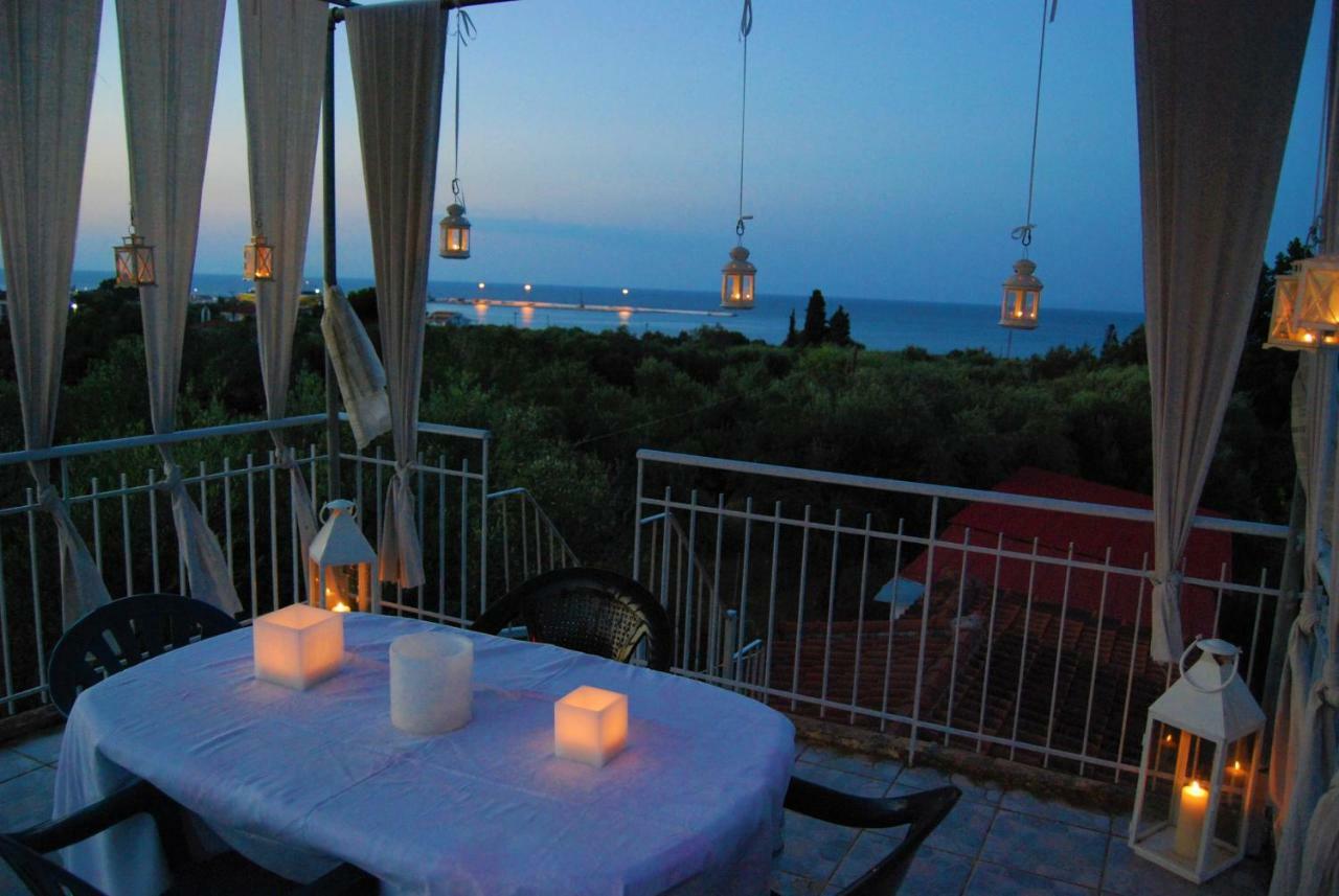 Traditional The Small Museum Ionian Sea Guest house Kastro-Kyllini