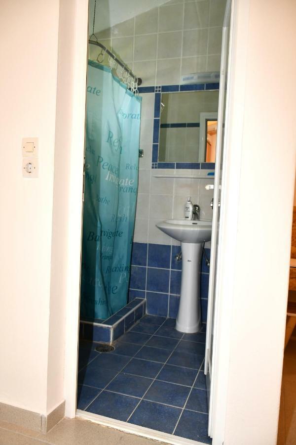 Cavos House * Kavos