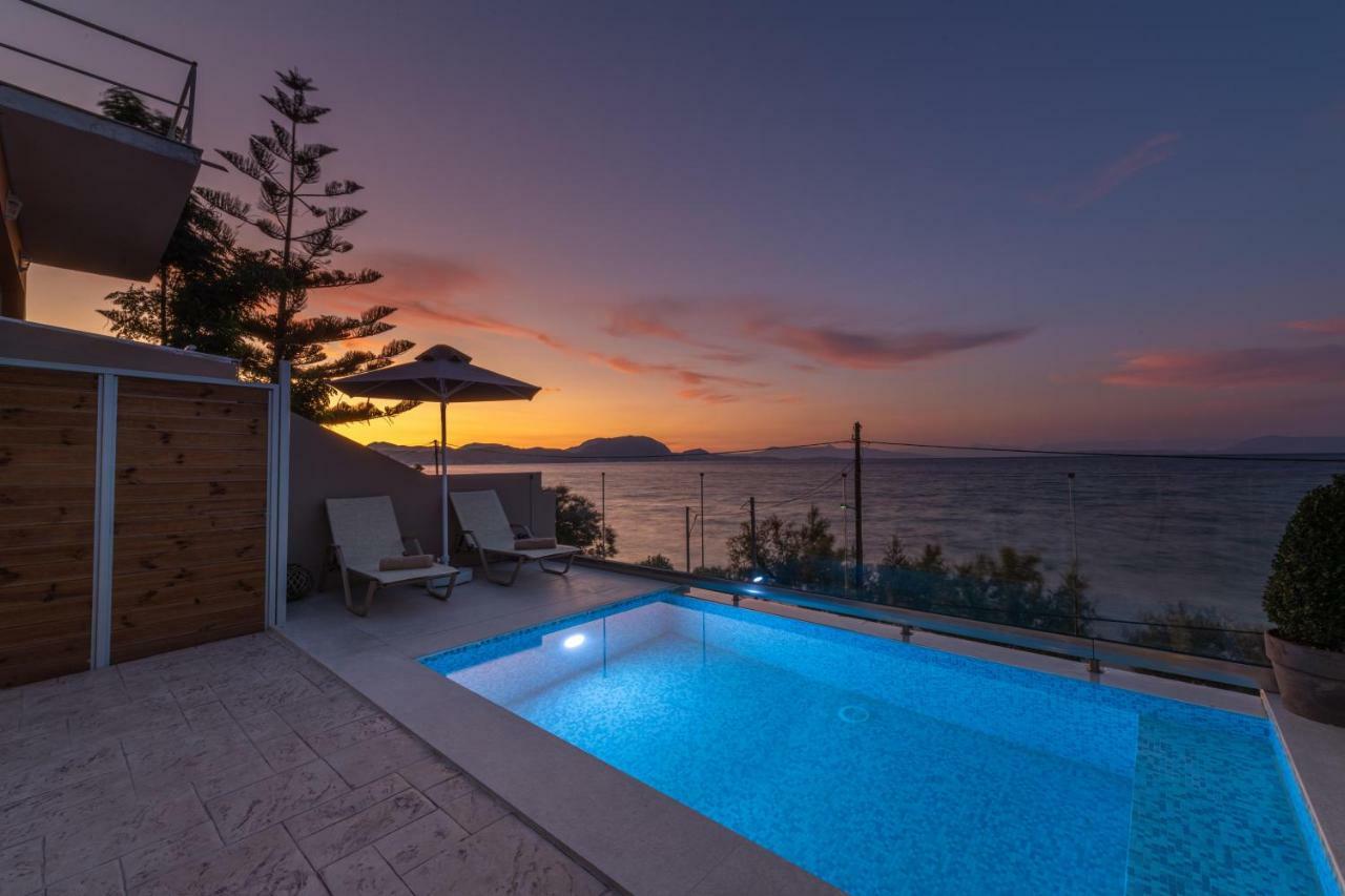 Valtes Luxurious Mpoukaris