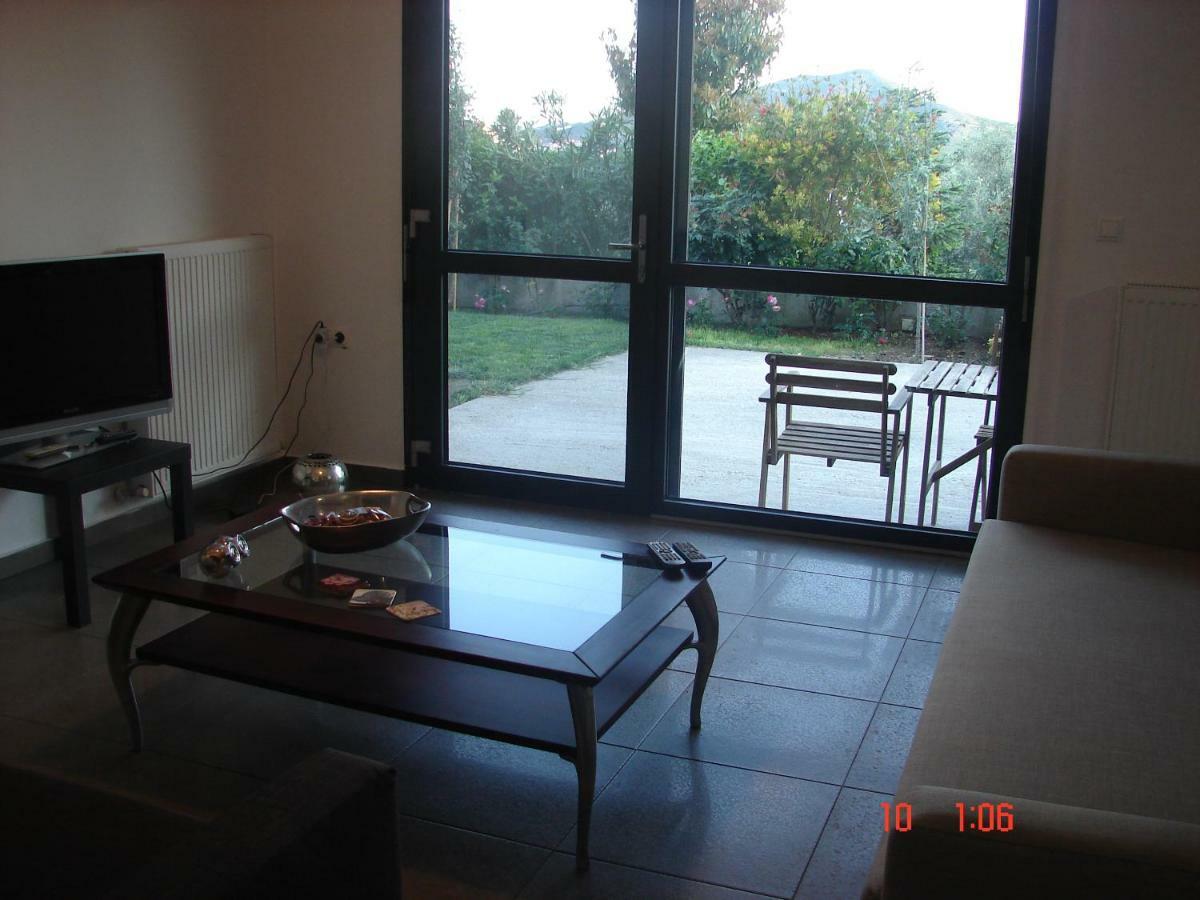 Apartment Aphrodites House