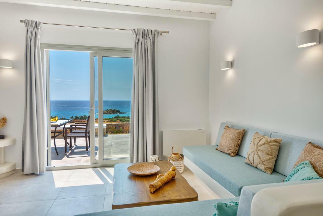 Aelion Villa