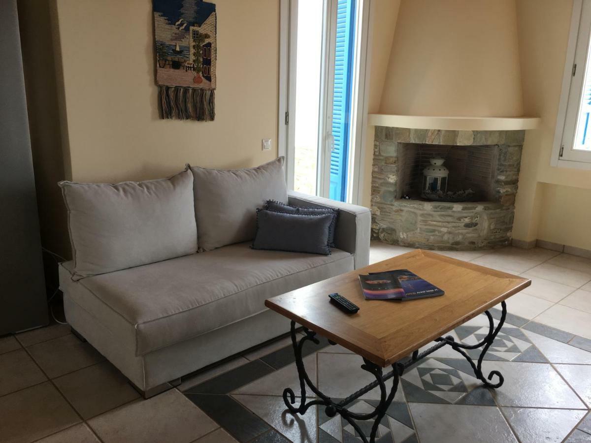 Holiday home Monolithos Kipri (Andros)