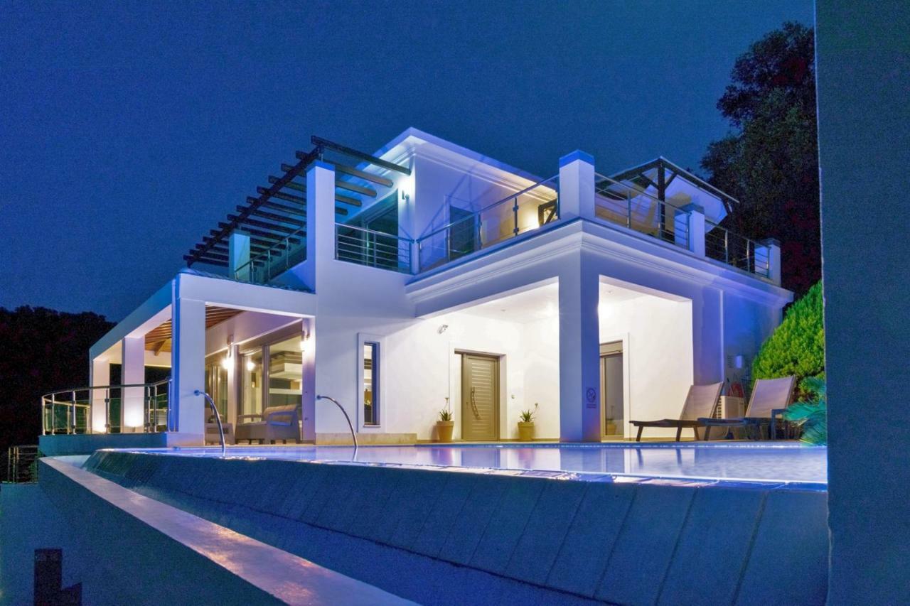 Ionian Pearl Luxury * Mesongi