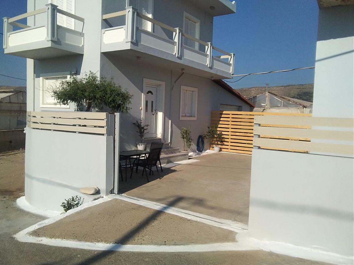 Sea Side House Rapanas