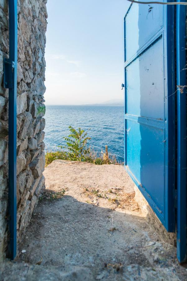 Epipleon Holiday home Agioi Apostoloi (Attica)