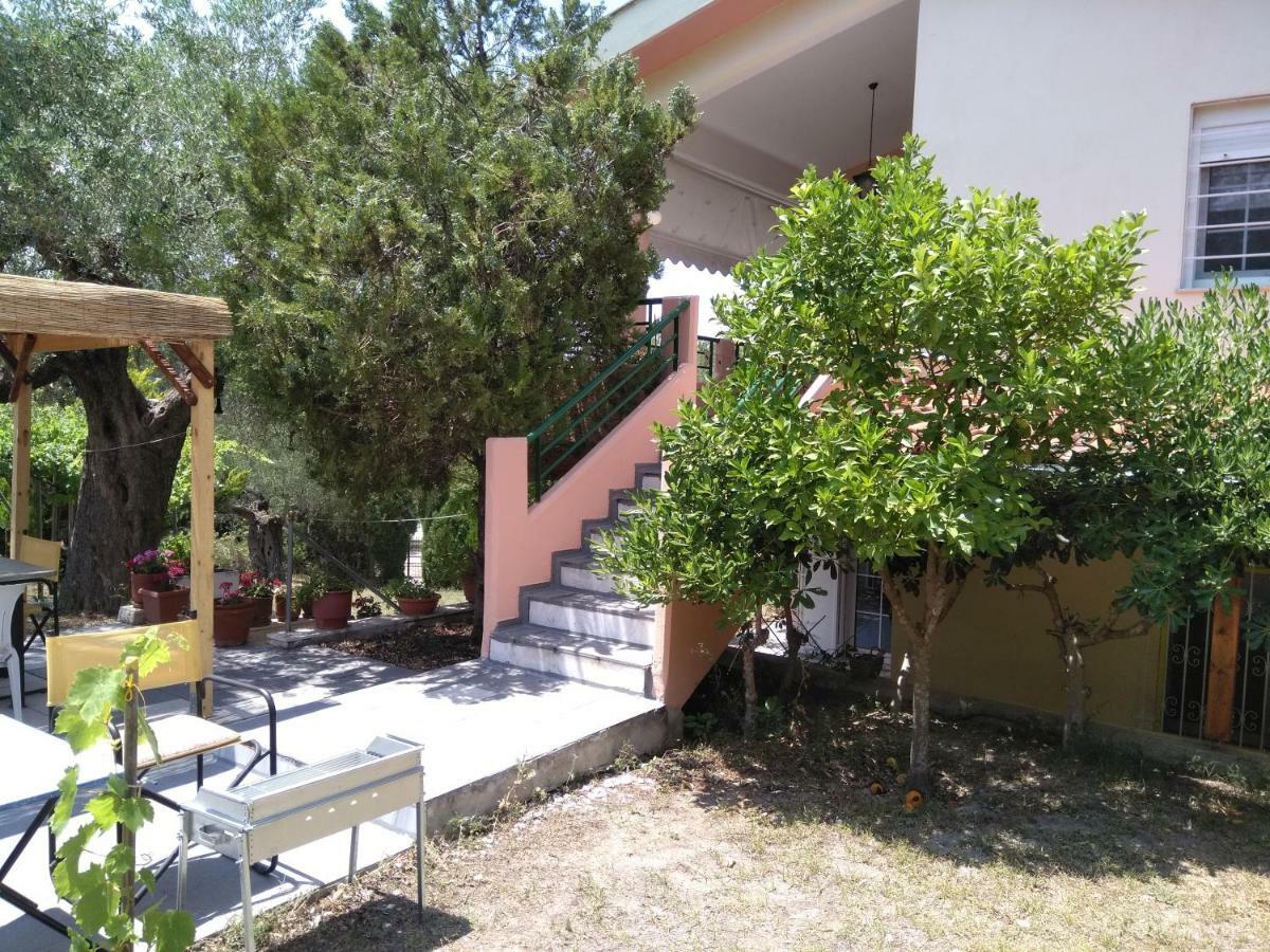Possidi Family House With Parking, Garden And Ac Holiday home *