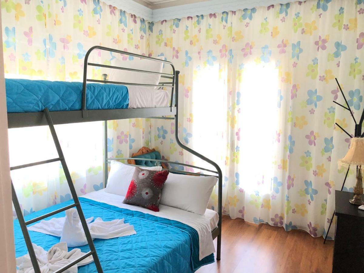 Holiday home Evmorfias House