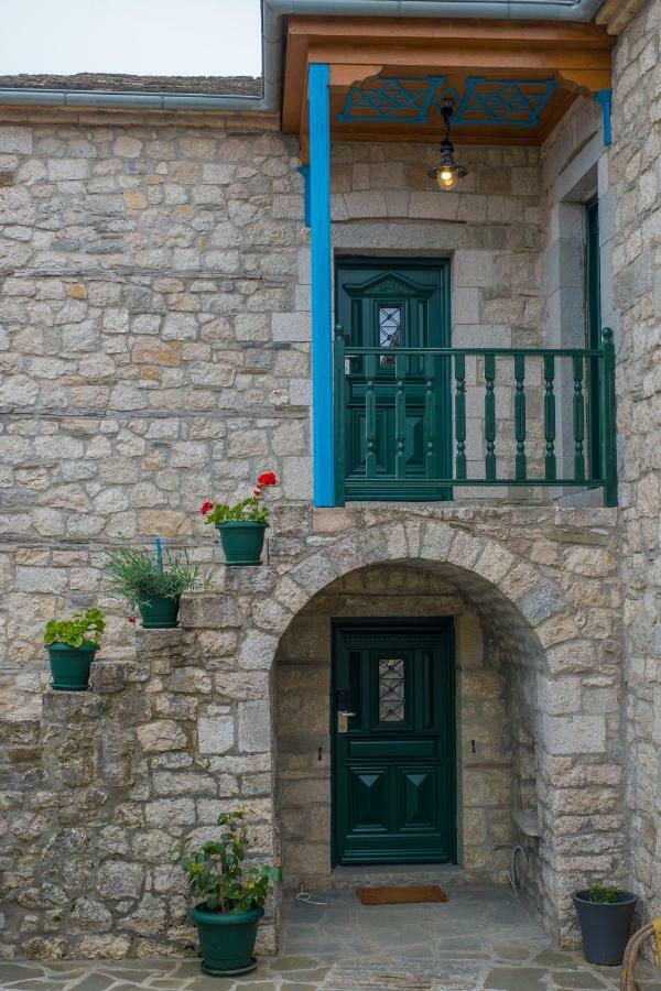 Hotel Arhontiko Vourloka 3*